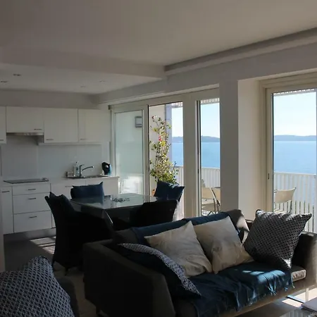 Duplex Cinq étoiles De La Baie De St Tropez Appartement